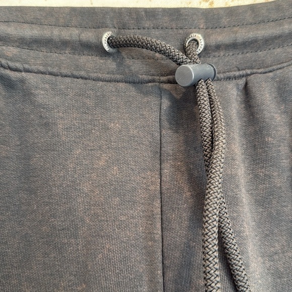 Alphalete Charcoal Grey Jogger Pants size - Picture 3 of 5